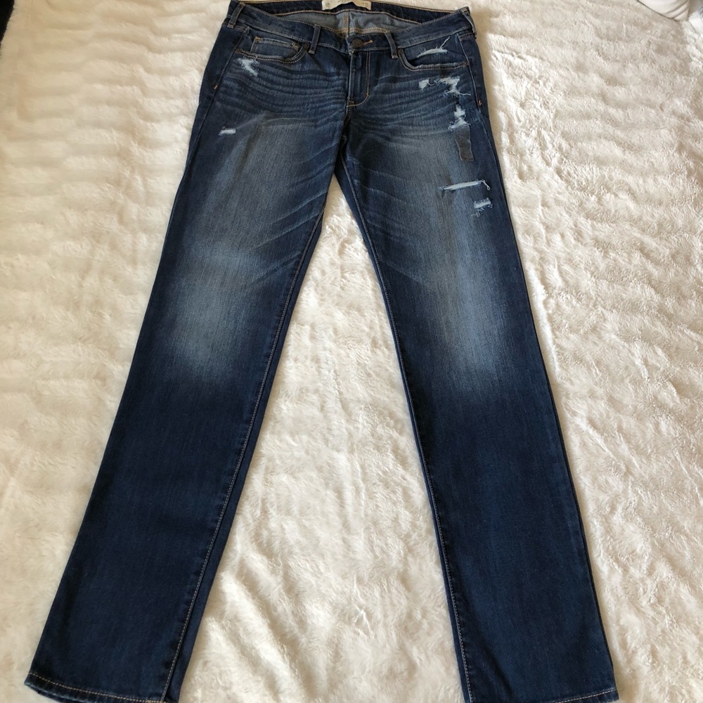 Abercrombie & Fitch ripped jeans